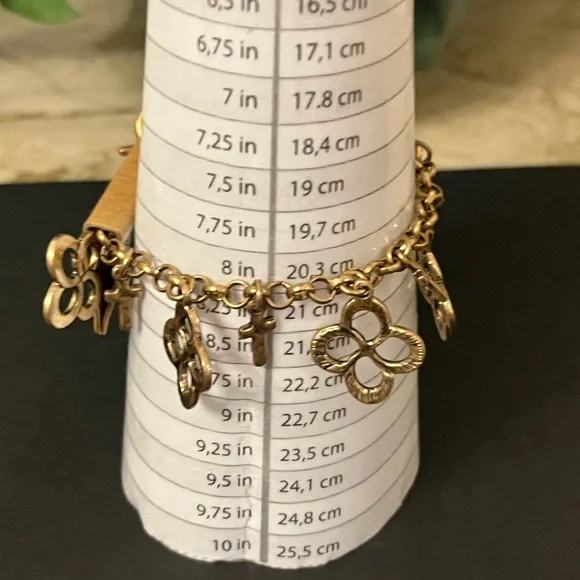 Faith Gear Bracelet NWT - Picture 8 of 8